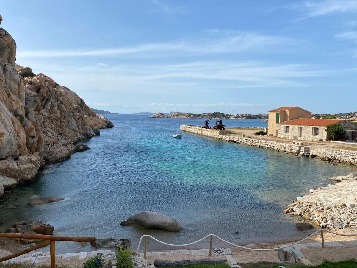 Appartamento Il Paguro A Cala Francese La Maddalena  Exteriér fotografie
